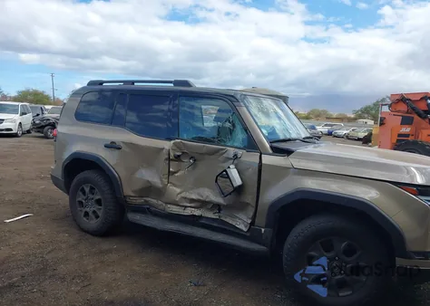 2024 Lexus Gx 550 Overtrail+ z USA, uszkodzony, nr VIN JTJTBCDX8R5001636